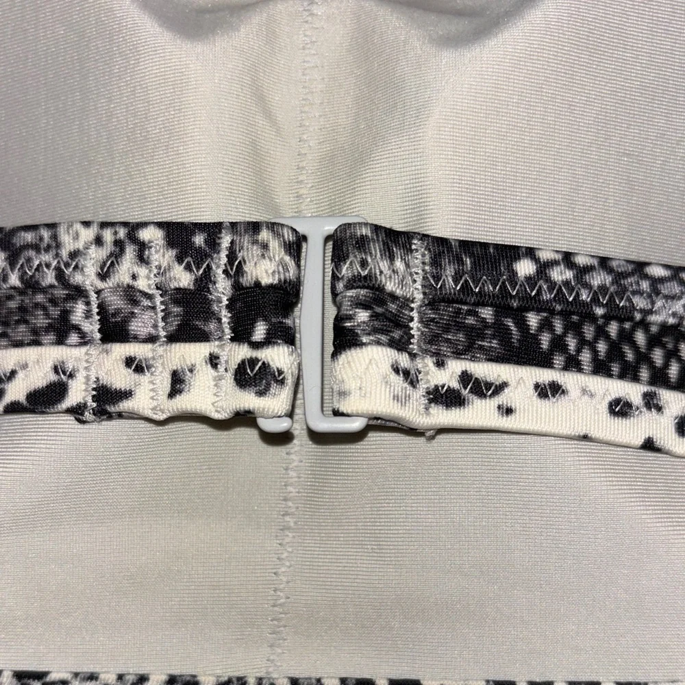 Aerie Size M Snake‎ Print Bikini top